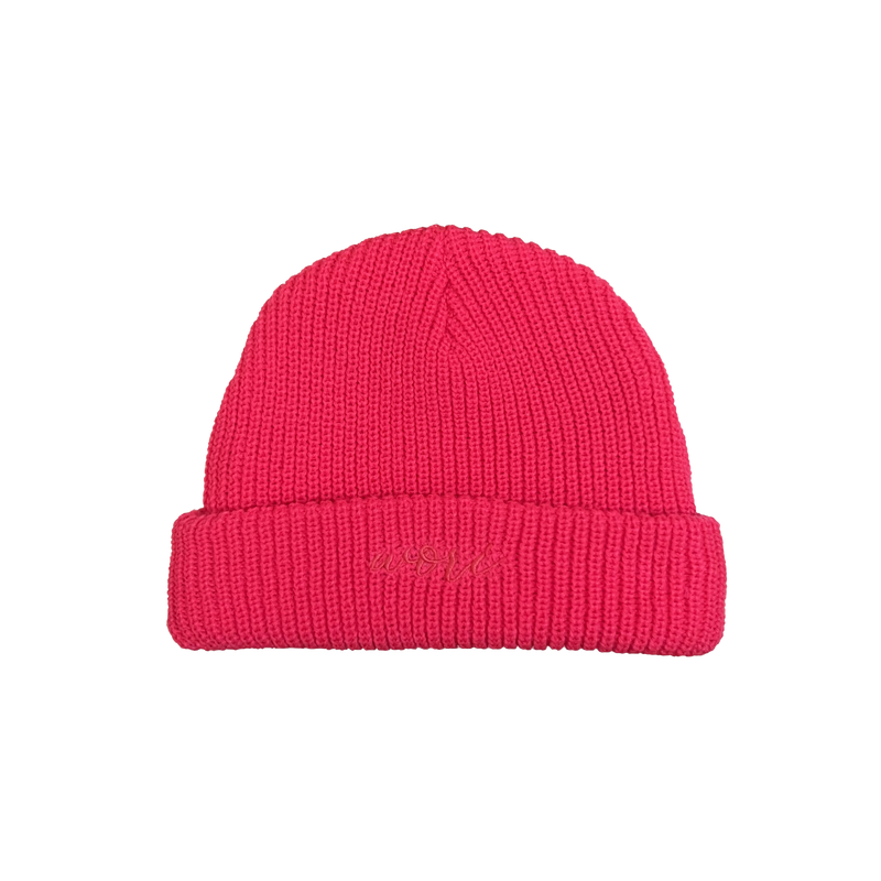 beanie pink