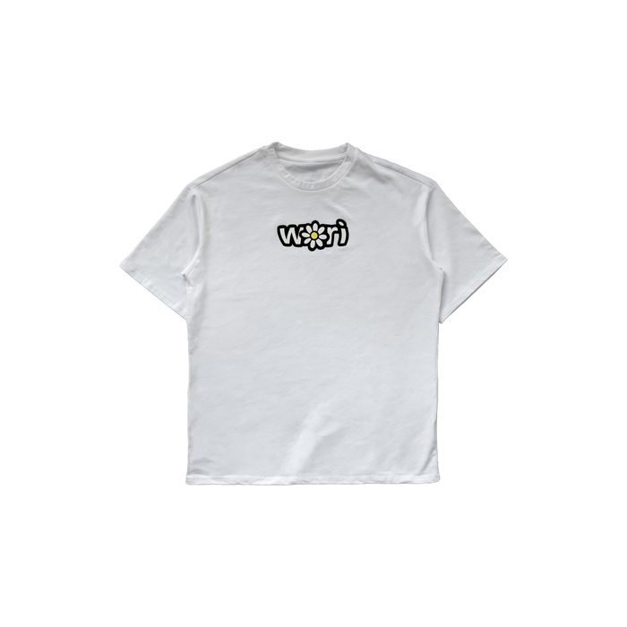 logo tee white